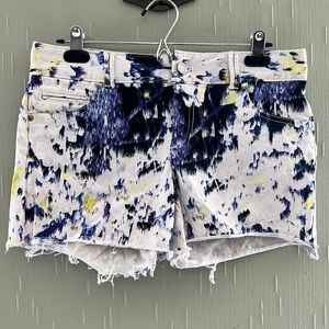 Calvin Klein size 6 shorts.  In like new condition.